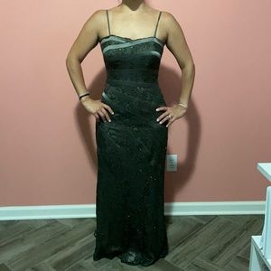 Women’s long dress